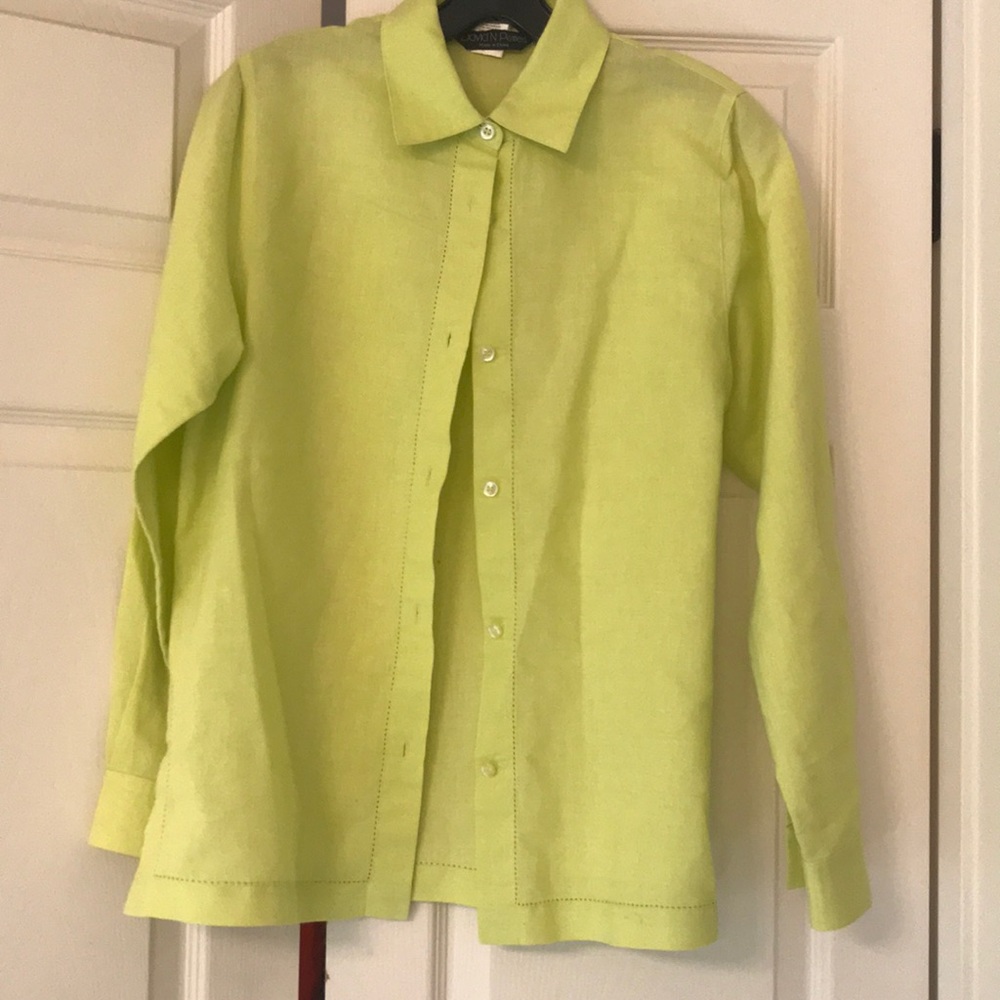 Springtime linen blouse 🌸